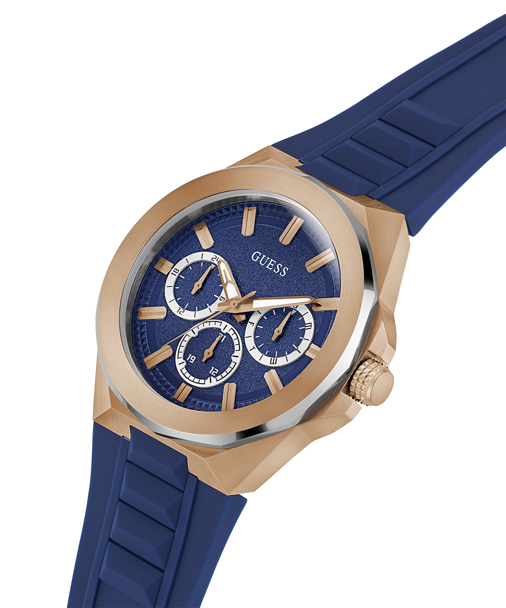 Guess GW0799G2