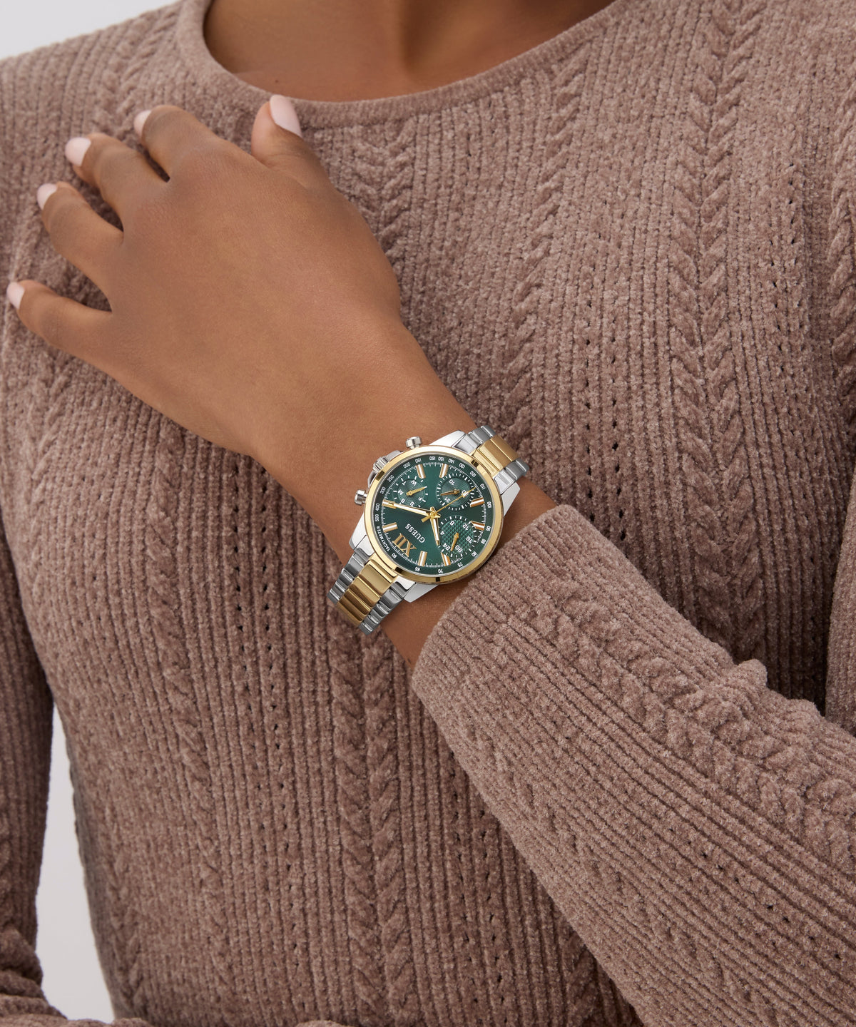 Guess GW0933L7