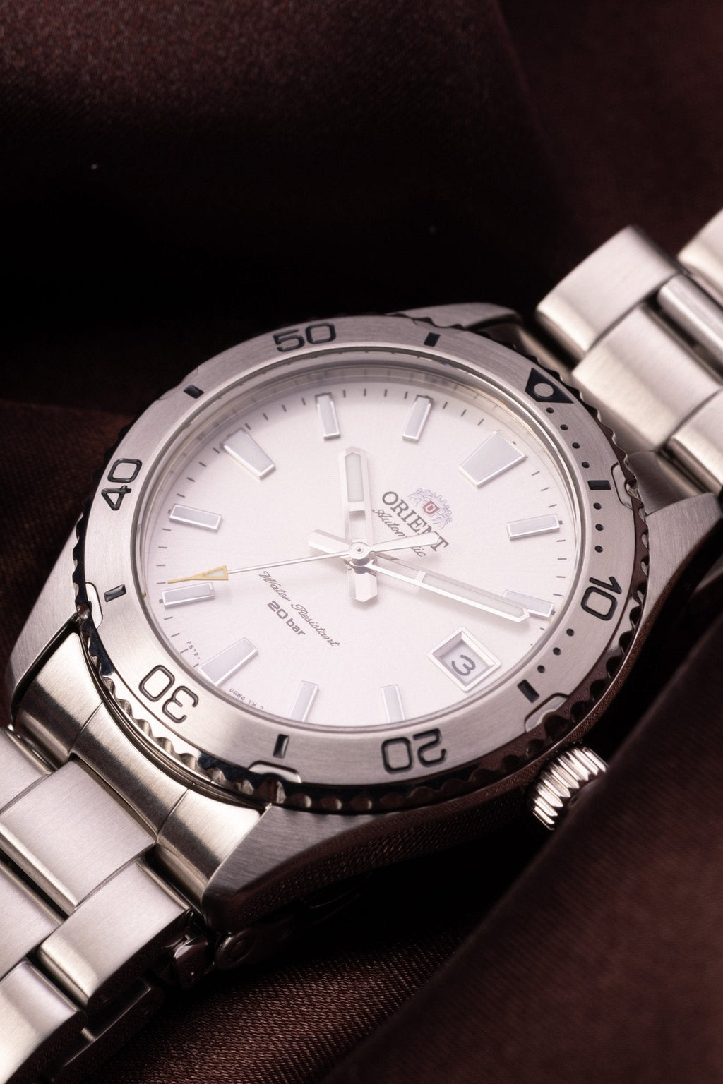 Orient RA-AC0Q03S detalle