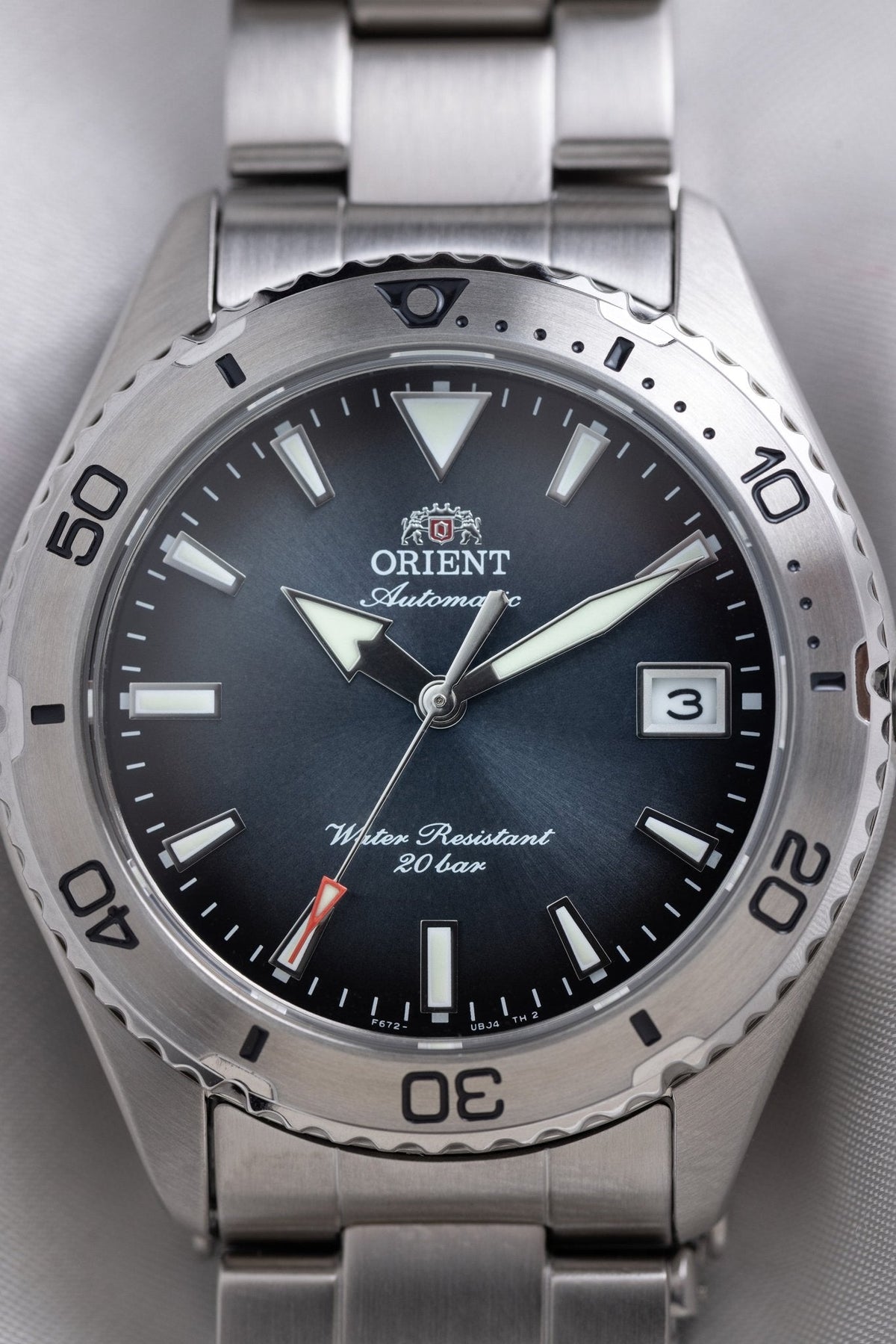 Orient RA-AC0Q14L detalle