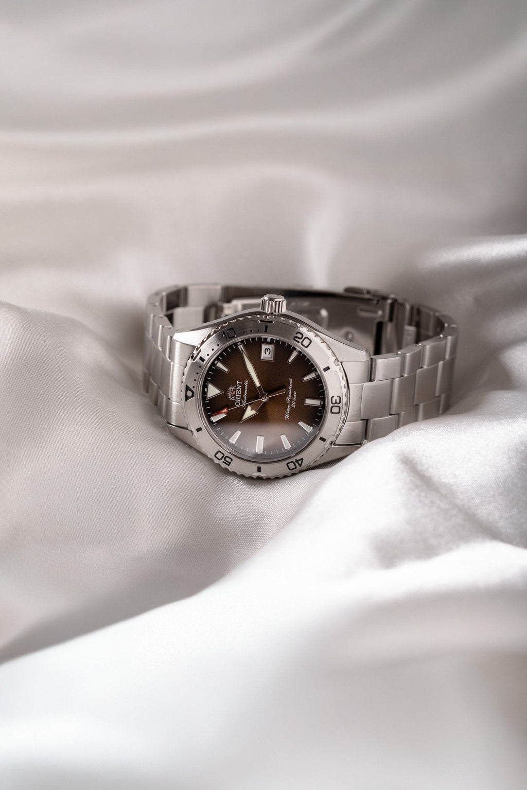 Orient RA-AC0Q15Y detalle