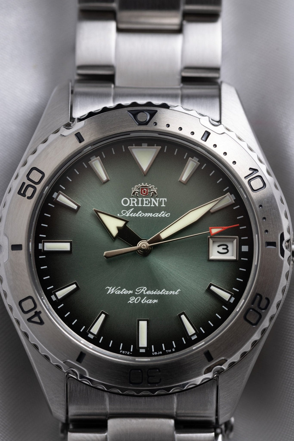 Orient RA-AC0Q13E detalle
