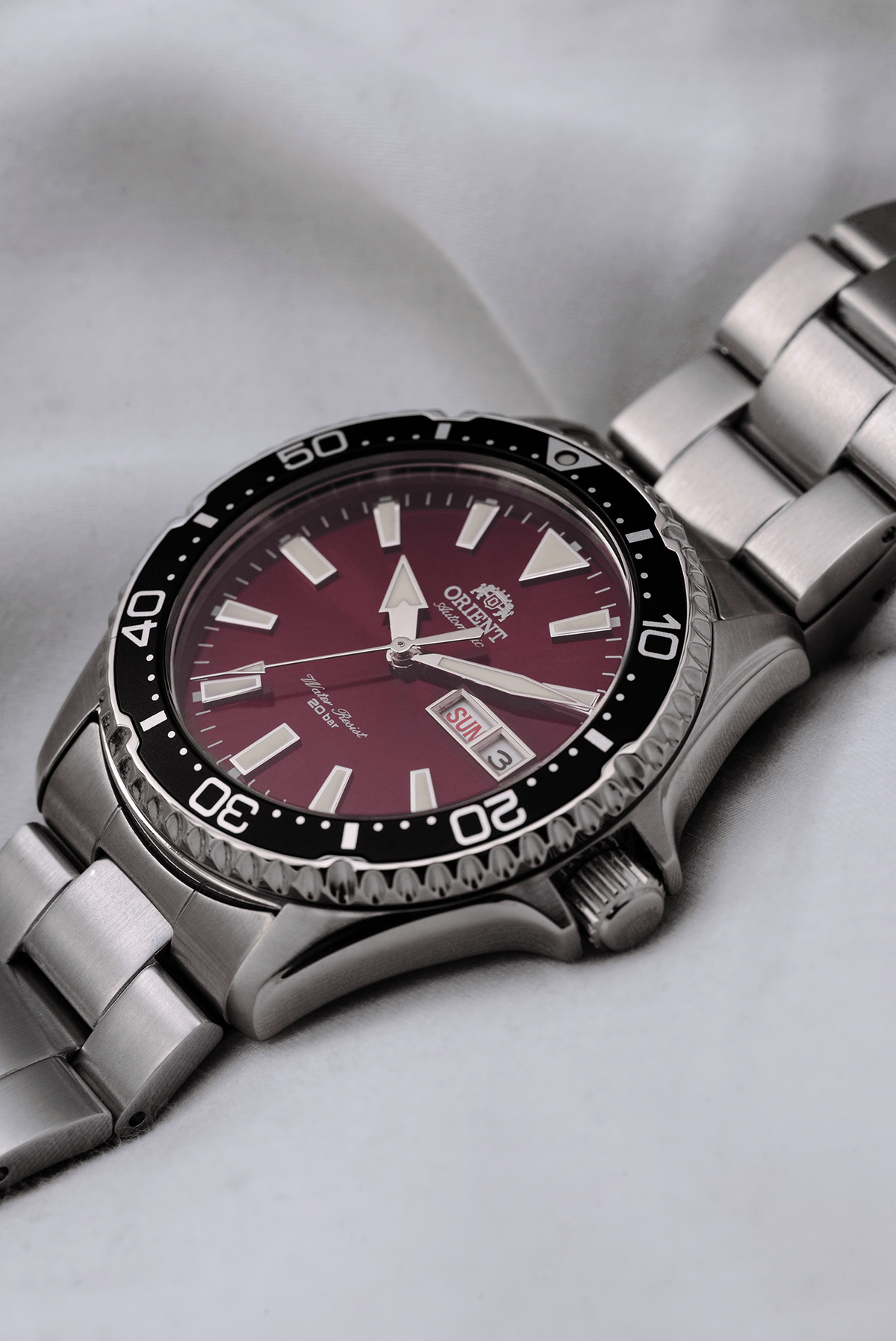 Orient RA-AA0003R en la muñeca