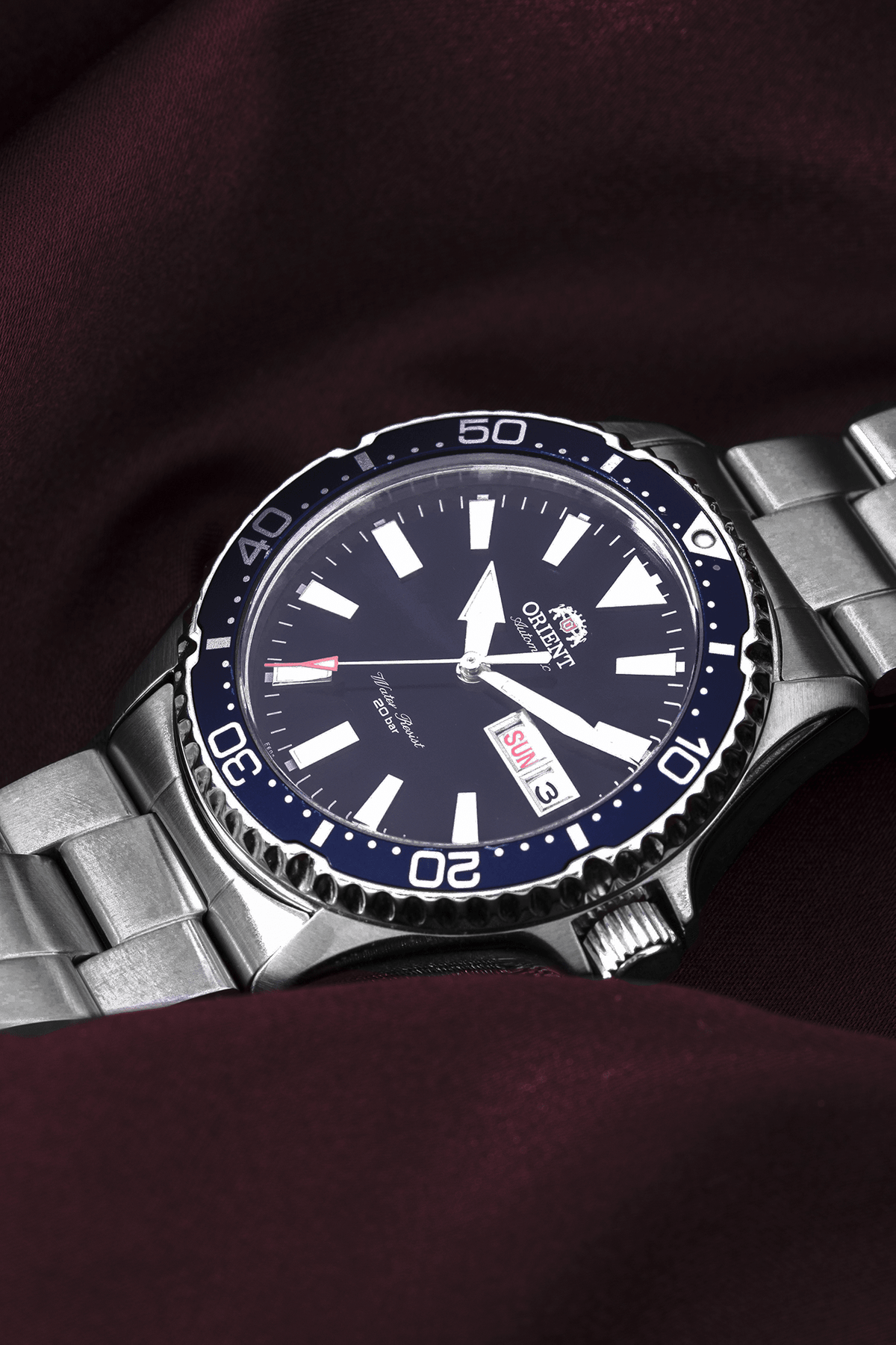 Orient RA-AA0002L en la muñeca